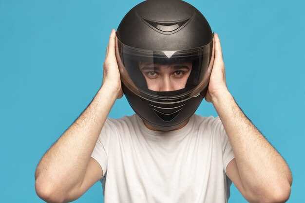 What to look for in a racing helmet
